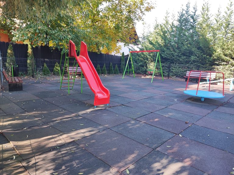 Regulament privind utilizarea parcurilor, locurilor de joacă și locurilor de odihnă din Huedin